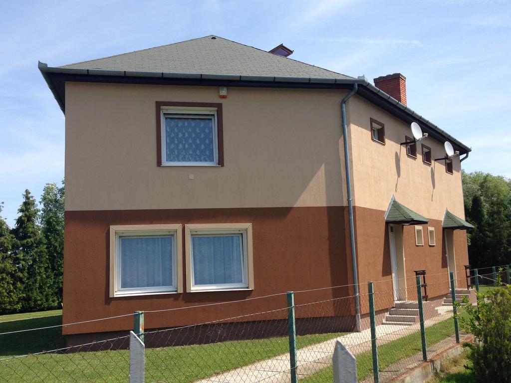 Villa Klapka Zamárdi Habitación foto